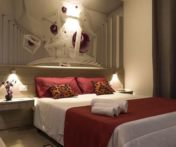 招待所 La Piazzetta 4*