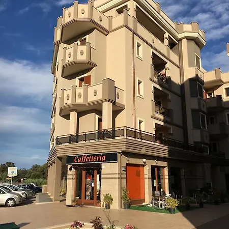 La Piazzetta אולביה